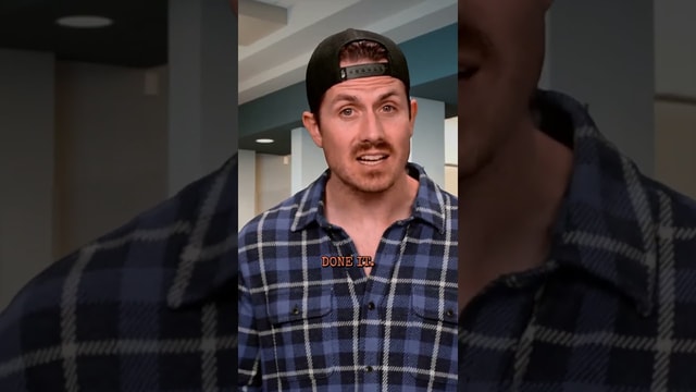 The DUMBEST Bank Robber In History! 😭